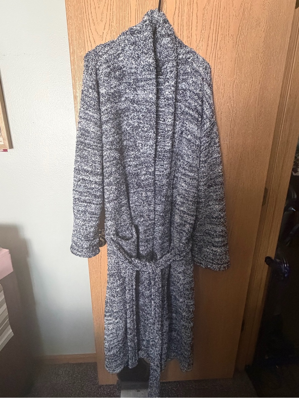 Barefoot Dreams blue and White Marled Open robe with Belt